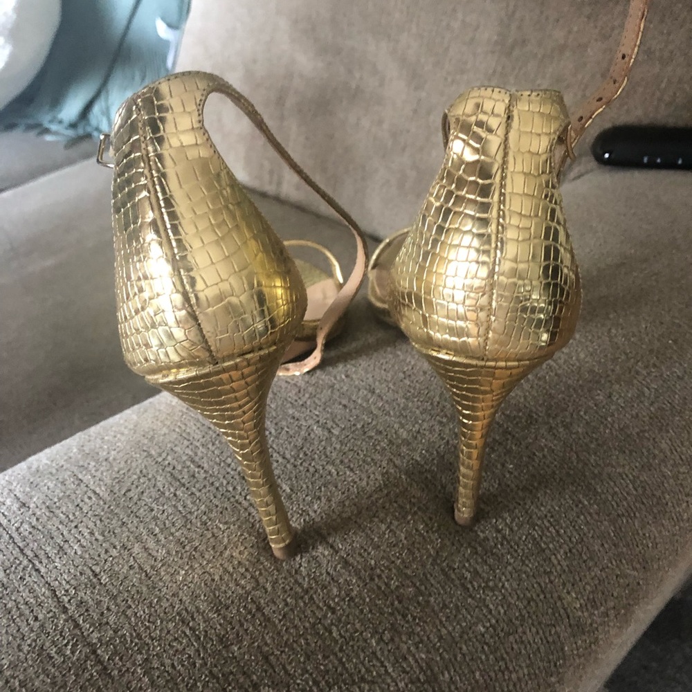 Banana Republic gold heels